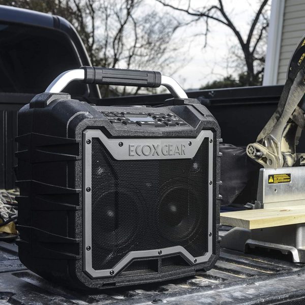Rugged waterproof floating portable bluetooth wireless