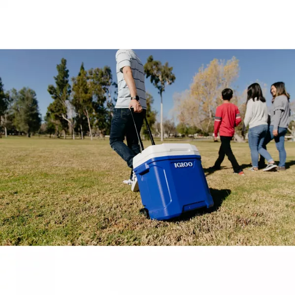 Latitude 30qt Roller Cooler - Image 3